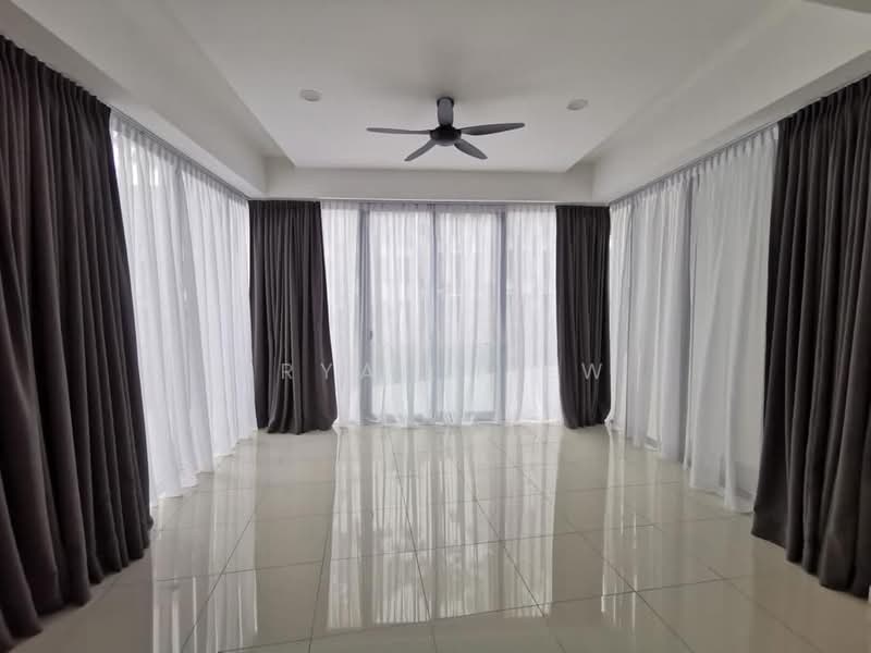 3.5-storey Terraced House for Rent in Damansara Perdana (Selangor) - Bryan Liew - Living Room - PropertyGuru.com.my