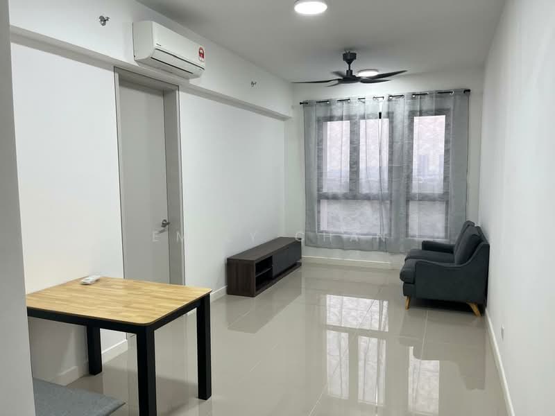 Kondominium untuk Disewa di The Pulse Residence - Emily Chan - Living Room - PropertyGuru.com.my