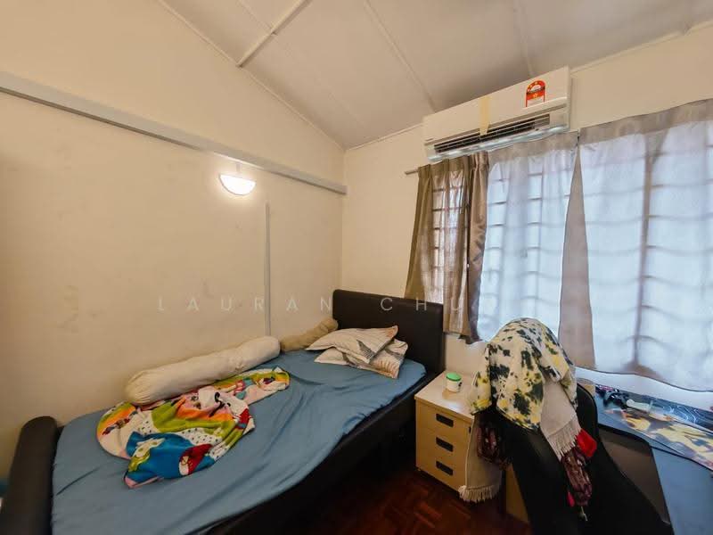 Rumah Teres 2-Tingkat untuk Dijual di SS2 (Petaling Jaya) - Lauran Chuah - Bedroom - PropertyGuru.com.my
