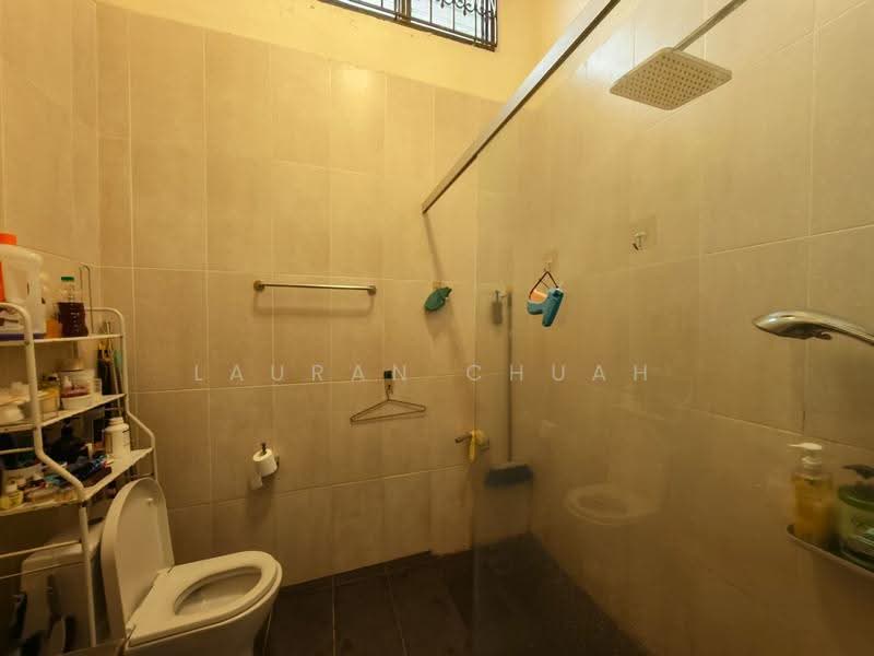 Rumah Teres 2-Tingkat untuk Dijual di SS2 (Petaling Jaya) - Lauran Chuah - Bathroom - PropertyGuru.com.my