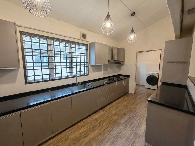 Rumah Teres 2-Tingkat untuk Dijual di SS2 (Petaling Jaya) - Lauran Chuah - Kitchen - PropertyGuru.com.my
