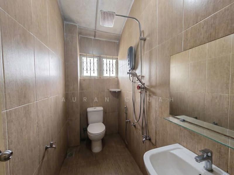 Rumah Teres 2-Tingkat untuk Dijual di SS2 (Petaling Jaya) - Lauran Chuah - Bathroom - PropertyGuru.com.my