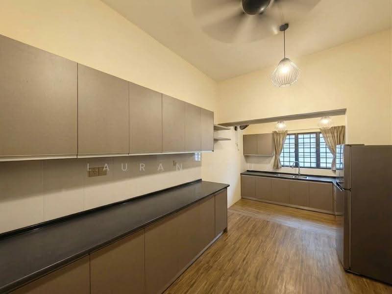 Rumah Teres 2-Tingkat untuk Dijual di SS2 (Petaling Jaya) - Lauran Chuah - Kitchen - PropertyGuru.com.my