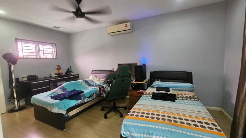 Rumah Teres 2.5-Tingkat untuk Dijual di Sunway Alam Suria (Shah Alam) - Joey Koh - Bedroom - PropertyGuru.com.my
