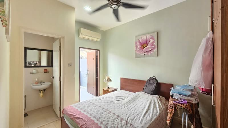Rumah Teres 2.5-Tingkat untuk Dijual di Sunway Alam Suria (Shah Alam) - Joey Koh - Bedroom - PropertyGuru.com.my