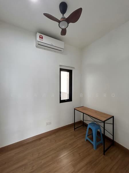 Service Residence for Rent at The Amber Residence @ TwentyFive.7 - Salawati Busro - Study - PropertyGuru.com.my