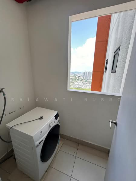 Service Residence for Rent at The Amber Residence @ TwentyFive.7 - Salawati Busro - View - PropertyGuru.com.my