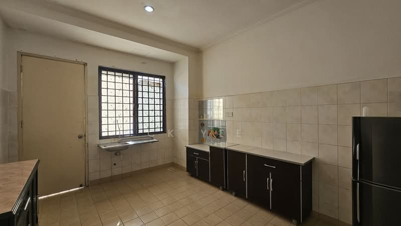 Terraced House for Sale in Alam Damai (Cheras) - CK Yee - Kitchen - PropertyGuru.com.my