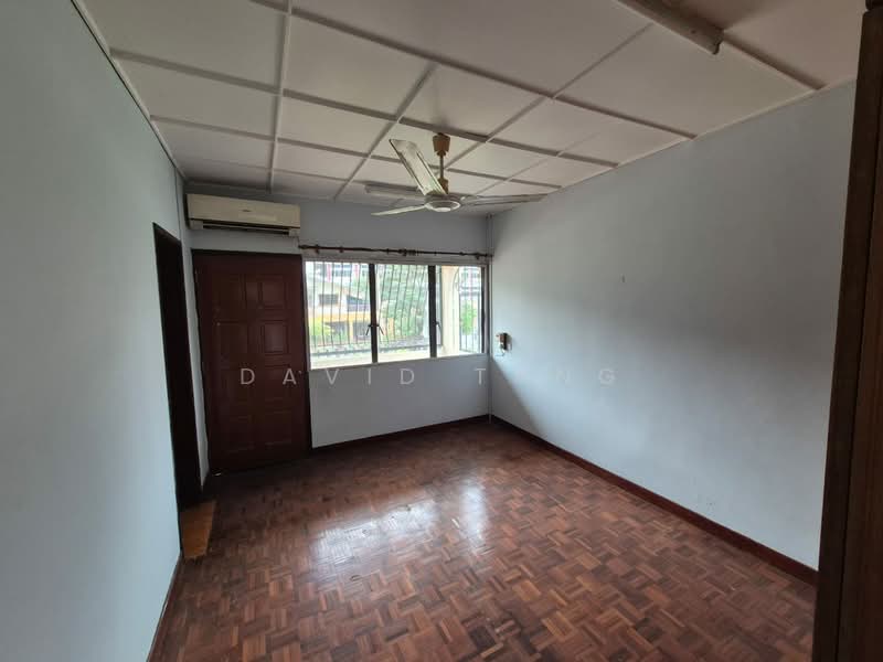 Bungalow House untuk Disewa di Jalan Ipoh (Kuala Lumpur) - David Tang - Living Room - PropertyGuru.com.my