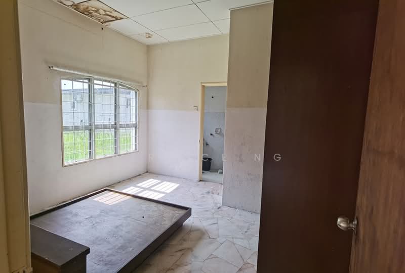 Bungalow House for Sale in Pantai Sepang Putra (Sepang) - Vernice Ng - Bedroom - PropertyGuru.com.my