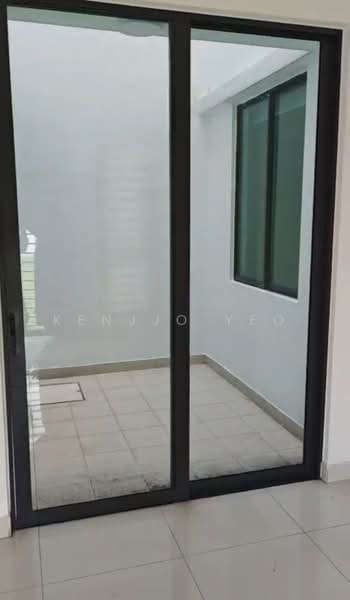 Semi-Detached House for Rent in Telok Panglima Garang (Selangor) - Kenjjo Yeo - Balcony - PropertyGuru.com.my