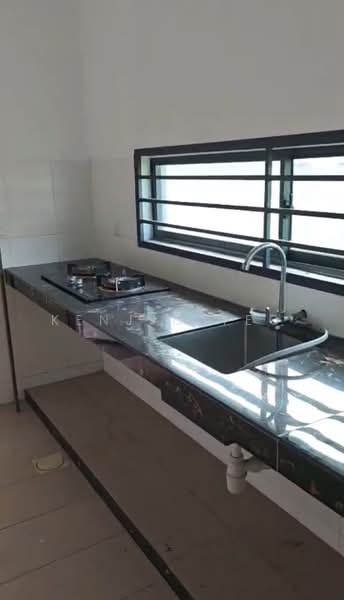 Semi-Detached House for Rent in Telok Panglima Garang (Selangor) - Kenjjo Yeo - Kitchen - PropertyGuru.com.my