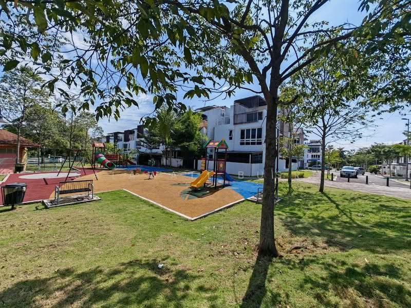 Rumah Teres 2.5-Tingkat untuk Disewa di Putrajaya (Putrajaya) - Salawati Busro - Exterior - PropertyGuru.com.my