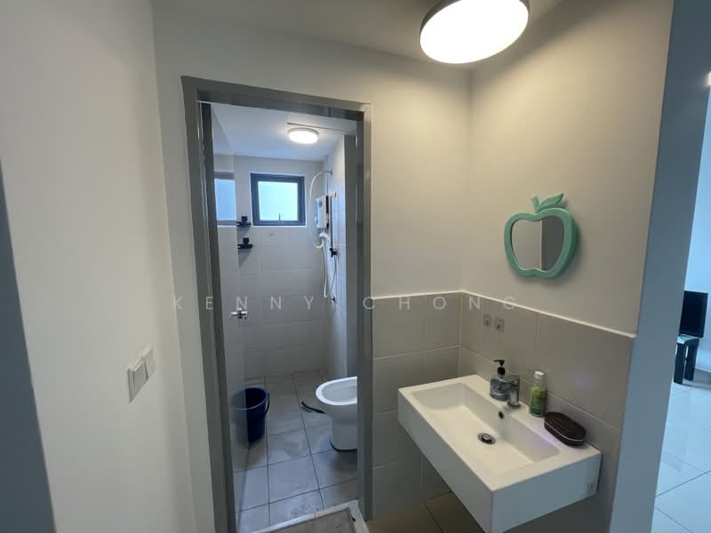 Kediaman Servis untuk Disewa di M Centura - Kenny Chong - Bathroom - PropertyGuru.com.my