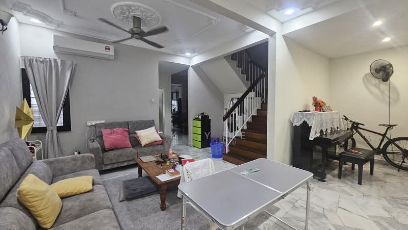Terraced House for Sale in Alam Damai (Cheras) - CK Yee - Living Room - PropertyGuru.com.my