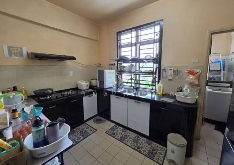 Pangsapuri untuk Dijual di Villa Bestari Apartment - Celina Chong - Kitchen - PropertyGuru.com.my