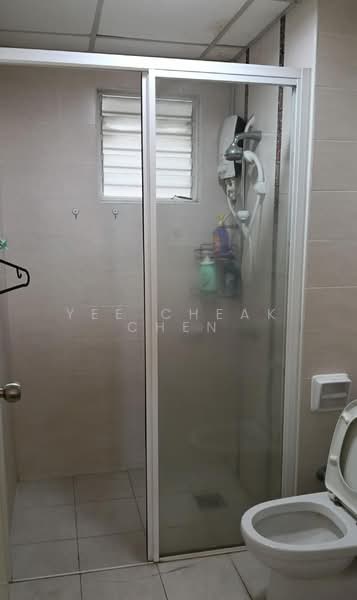 Kediaman Servis untuk Disewa di Subang Avenue - Yee Cheak Chen - Bathroom - PropertyGuru.com.my