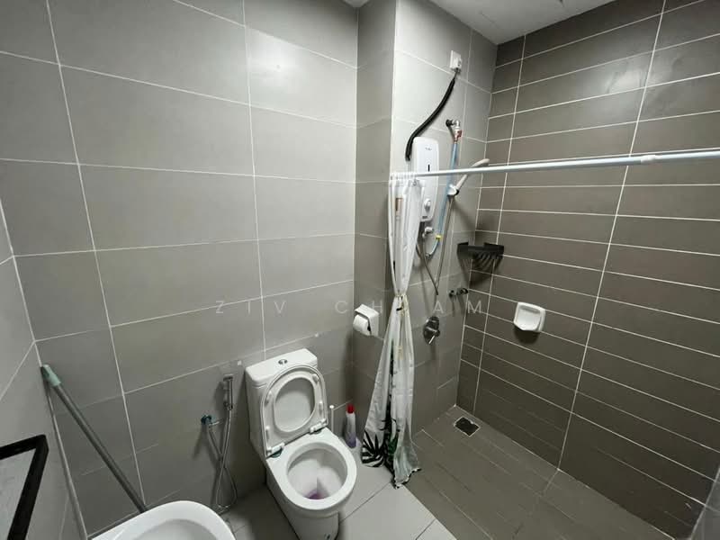 Condominium for Rent at PARC Regency (Residensi Masai) - Ziv Chiam - Bathroom - PropertyGuru.com.my