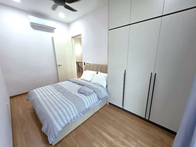 Rumah Teres 2-Tingkat untuk Dijual di Eco Majestic (Semenyih) - Juneway Lee - Bedroom - PropertyGuru.com.my