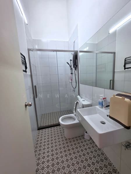 Rumah Teres 2-Tingkat untuk Dijual di Eco Majestic (Semenyih) - Juneway Lee - Bathroom - PropertyGuru.com.my