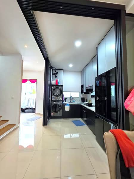 Rumah Teres 2-Tingkat untuk Dijual di Eco Majestic (Semenyih) - Juneway Lee - Kitchen - PropertyGuru.com.my