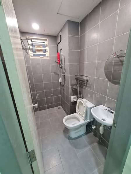 Service Residence for Sale at V-Residensi 2 - Keith Lian - Bathroom - PropertyGuru.com.my