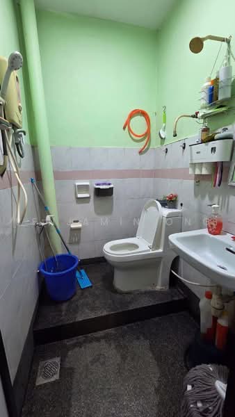 Terraced House for Sale in Taman Nusa Bestari 2 (Iskandar Puteri (Nusajaya)) - Benjamin Ong - Bathroom - PropertyGuru.com.my