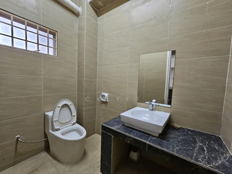 Terraced House for Sale in Alam Damai (Cheras) - CK Yee - Bathroom - PropertyGuru.com.my