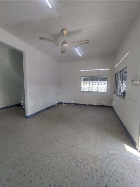 Bungalow House for Rent in Taman Melodies (Johor Bahru) - Ewe Bee Leng - Living Room - PropertyGuru.com.my