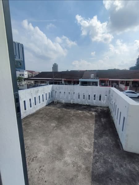 Bungalow House for Rent in Taman Melodies (Johor Bahru) - Ewe Bee Leng - Exterior - PropertyGuru.com.my