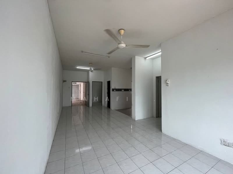 Apartment for Sale at Villa Tropika - Mahafiz . - Living Room - PropertyGuru.com.my