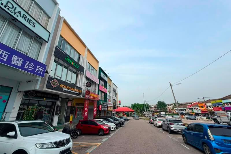Shop for Sale in Taman Ungku Tun Aminah (Skudai) - Winson Tan - Exterior - PropertyGuru.com.my