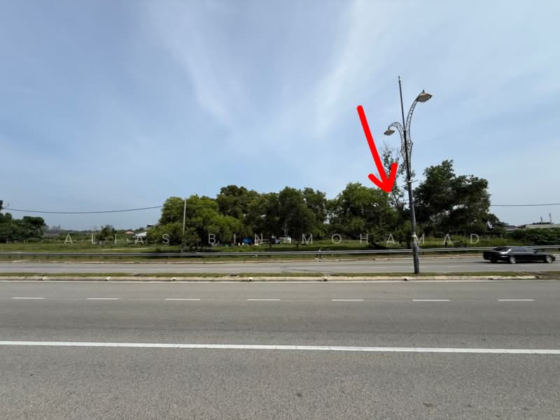 Tanah Kediaman untuk Dijual di Kampung Chendering (Cenering) - Alias Bin Mohamad - PropertyGuru.com.my