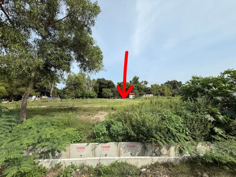 Tanah Kediaman untuk Dijual di Kampung Chendering (Cenering) - Alias Bin Mohamad - PropertyGuru.com.my