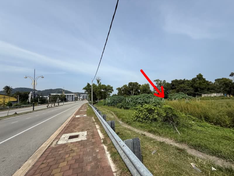 Tanah Kediaman untuk Dijual di Kampung Chendering (Cenering) - Alias Bin Mohamad - PropertyGuru.com.my