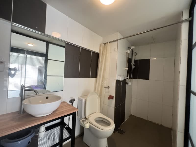Service Residence for Rent at SOHO @ Empire City - Abby Chia - Bathroom - PropertyGuru.com.my