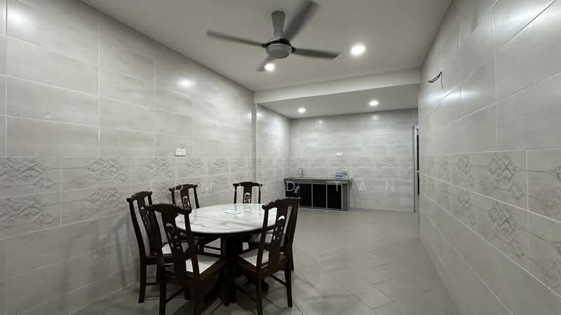 Rumah Teres 2-Tingkat untuk Dijual di Taman Foo Onn (Ipoh) - Edmond Tan - Dining Room - PropertyGuru.com.my