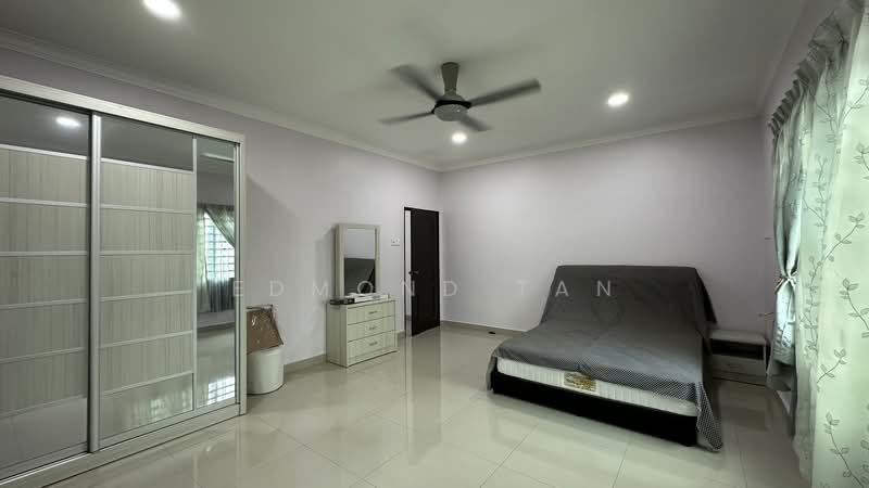 Rumah Teres 2-Tingkat untuk Dijual di Taman Foo Onn (Ipoh) - Edmond Tan - Bedroom - PropertyGuru.com.my