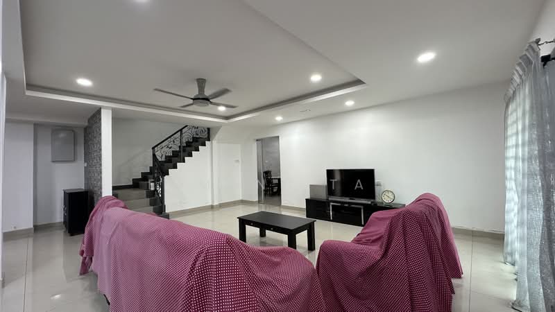 Rumah Teres 2-Tingkat untuk Dijual di Taman Foo Onn (Ipoh) - Edmond Tan - Living Room - PropertyGuru.com.my