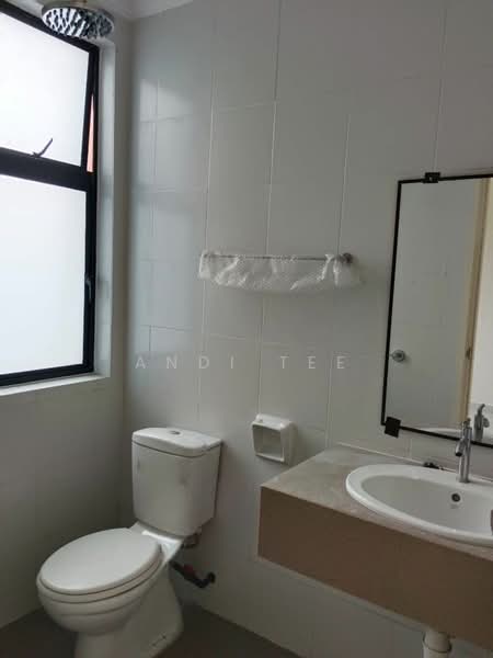 Townhouse for Sale in Bandar Tun Hussein Onn (Cheras) - Andi Tee - Bathroom - PropertyGuru.com.my