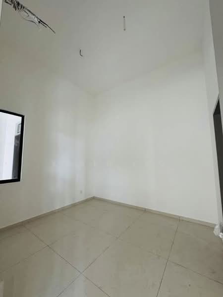 Rumah Kluster untuk Dijual di Austin Crest (Johor Bahru) - Karen Yeo - PropertyGuru.com.my
