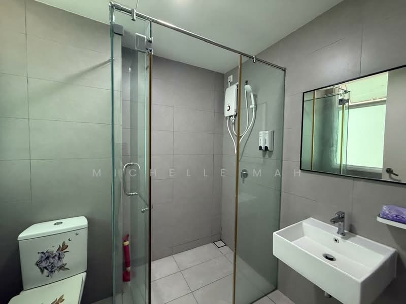 Kondominium untuk Dijual di Ferringhi Residence 2 - Michelle Mah - Bathroom - PropertyGuru.com.my