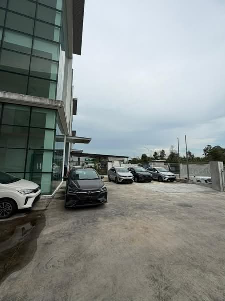 Semi-D Factory for Rent in Taman Perindustrian Murni Senai (Senai) - Howard Chai - Exterior - PropertyGuru.com.my