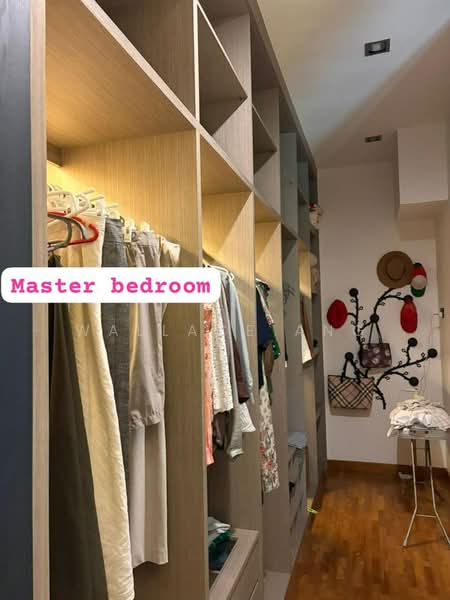 Semi-Detached House for Rent in Taman Molek (Johor Bahru) - Wallace Ang - Master Bedroom - PropertyGuru.com.my