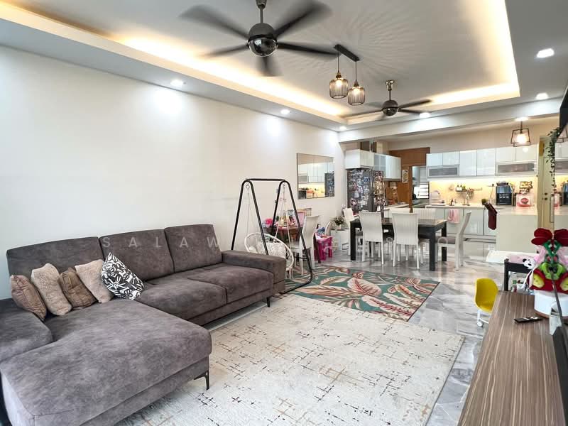 Condominium for Sale at Sri Alam Condominium - Salawati Busro - Living Room - PropertyGuru.com.my