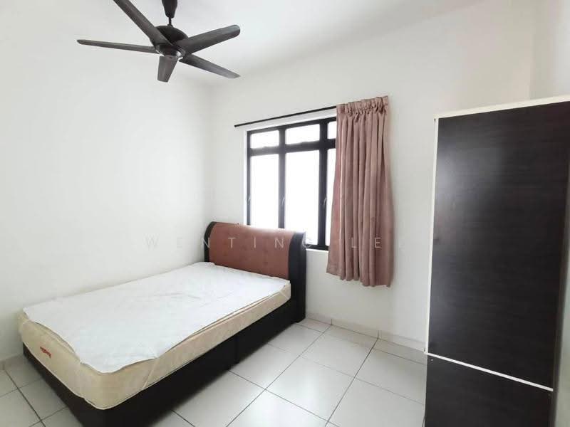 Pangsapuri untuk Dijual di Sky View - Wenting Lee - Bedroom - PropertyGuru.com.my
