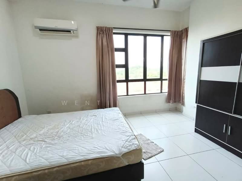 Pangsapuri untuk Dijual di Sky View - Wenting Lee - Bedroom - PropertyGuru.com.my