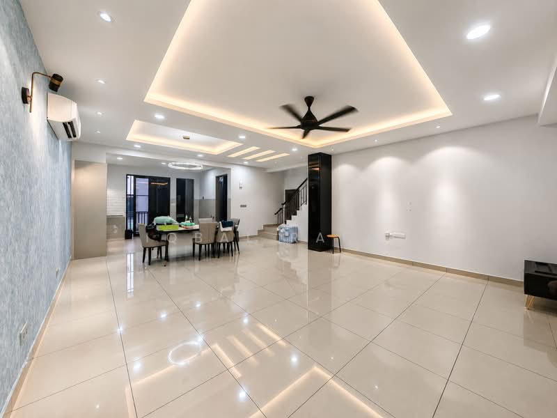 Rumah Bandar untuk Dijual di Kajang (Selangor) - Iqbal Rafei - Living Room - PropertyGuru.com.my