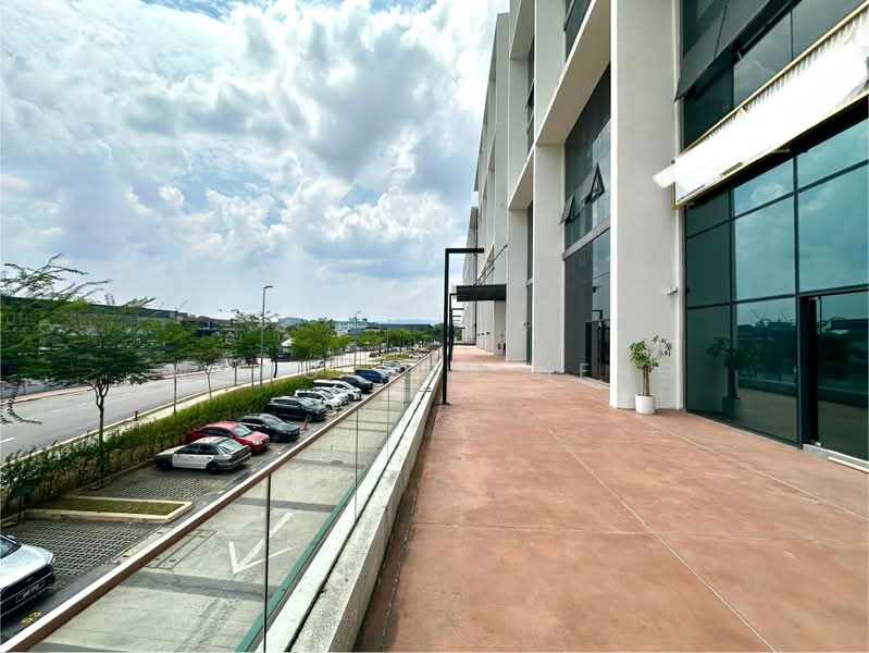 Kilang Teres untuk Dijual di Kota Damansara (Selangor) - Wong Wen Heng - Exterior - PropertyGuru.com.my