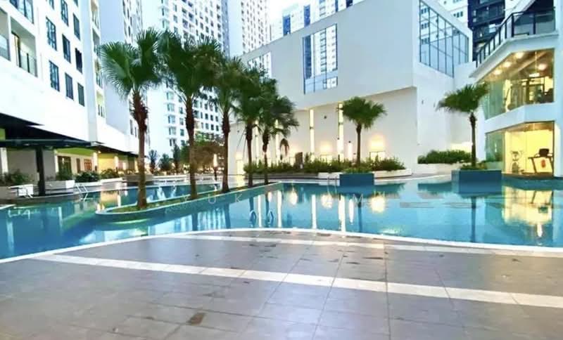 Condominium for Sale at Mizumi Residences - Yuki Lam - Pool - PropertyGuru.com.my